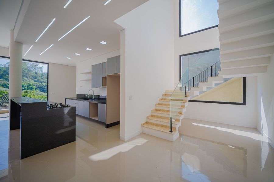 Casa em Condomínio - Venda - Jardim Caiapiá - Cotia - SP