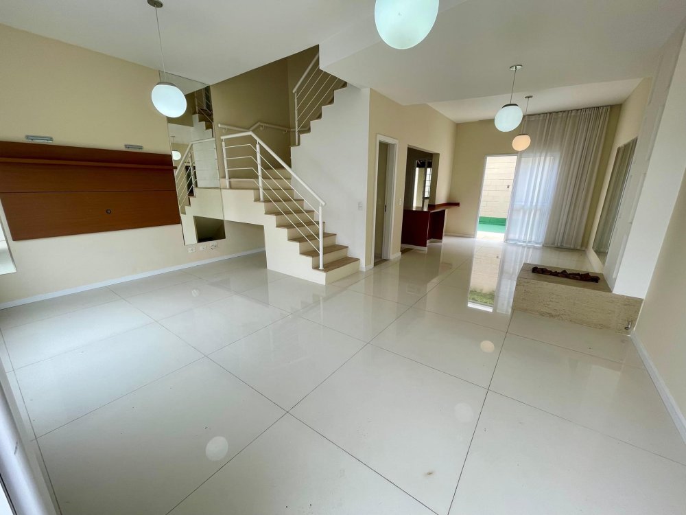 Casa em Condomínio - Venda - Chácara Canta Galo - Cotia - SP