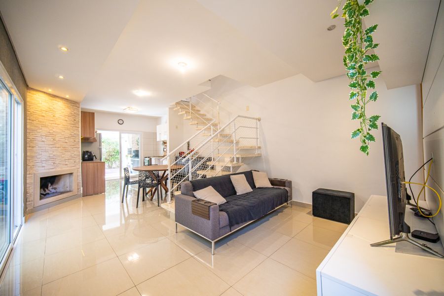 Casa em Condomínio - Venda - Chácara Pavoeiro - Cotia - SP