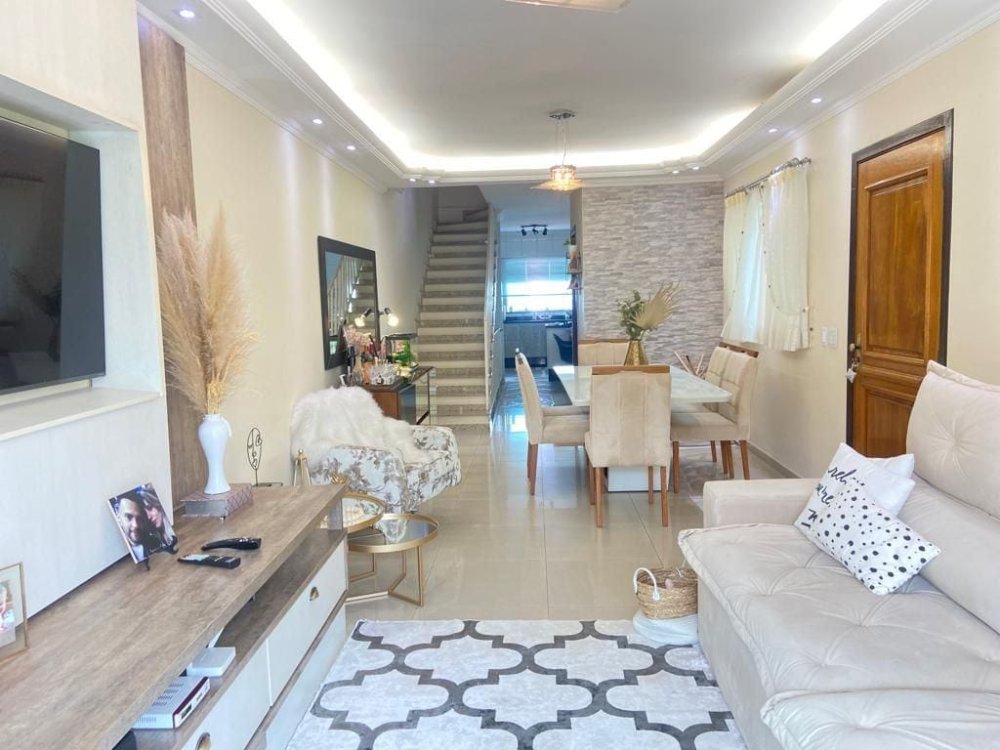 Casa em Condomínio - Venda - Jardim Rio das Pedras - Cotia - SP