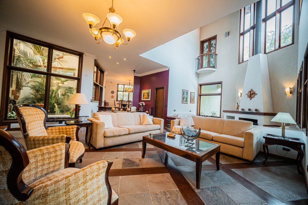 Casa Alto Padr�o - Venda - Condominio Forest Hills - Jandira - SP