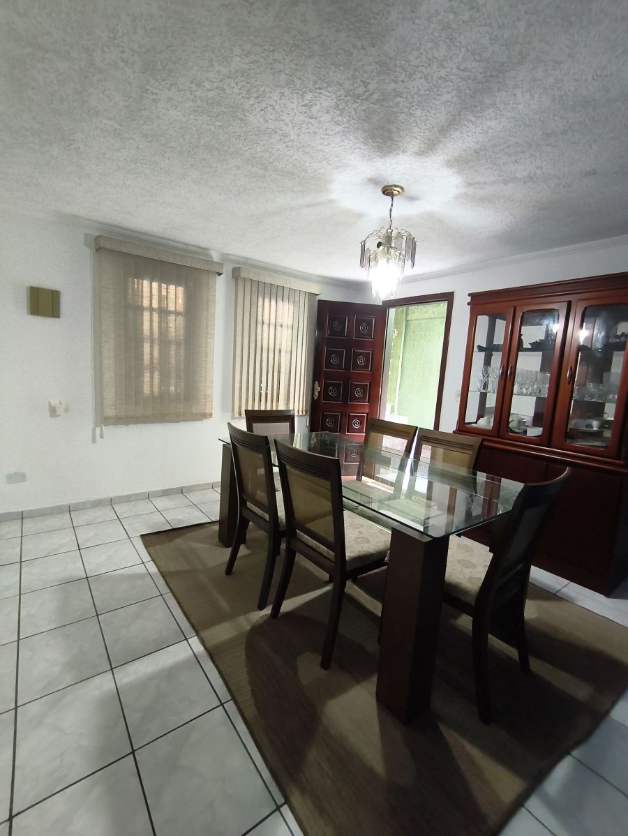 Casa - Venda - Jardim Leonor - Cotia - SP