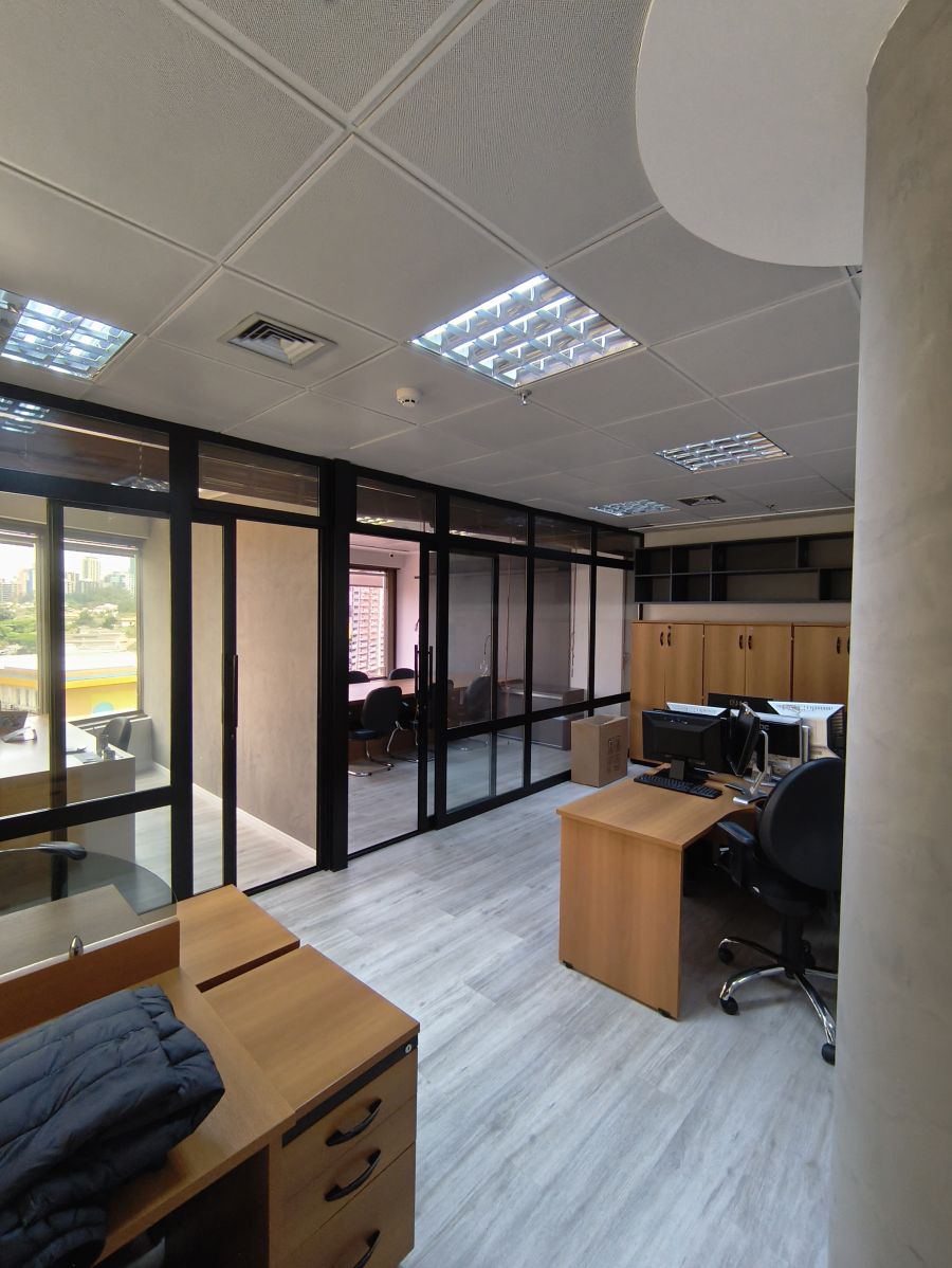 Sala Comercial - Aluguel - Dezoito do Forte Empresarial/alphaville. - Barueri - SP