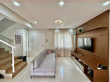 CASA RESIDENCIAL VILLAGIO ALVARELHOS - COTIA